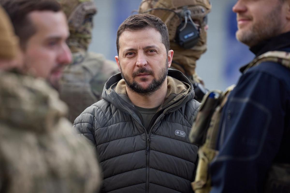 Зеленский заявил, что украинская армия будет продолжать освобождать из-под российской оккупации другие населенные пункты / фото пресс-служба Офиса президента Зеленский заявил, что украинская армия будет продолжать освобождать из-под российской оккупации другие населенные пункты / фото пресс-служба Офиса президента