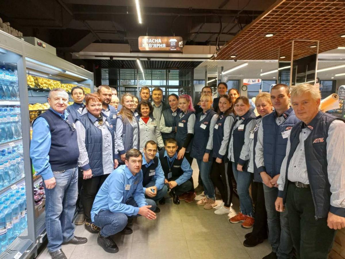 'АТБ' відновлює роботу в деокупованому Херсоні: перший магазин уже відкрився 'АТБ' відновлює роботу в деокупованому Херсоні: перший магазин уже відкрився