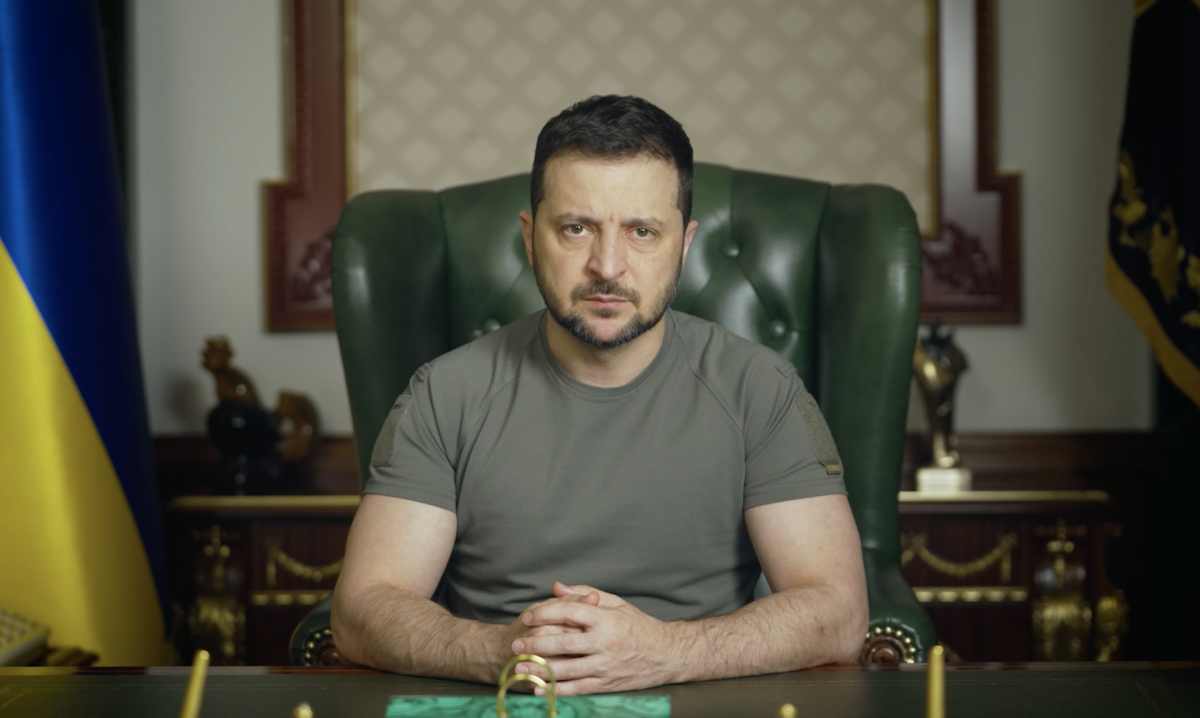 'Диктатор програв': Зеленський відповів, чому Путін з усіх сил продовжує війну 'Диктатор програв': Зеленський відповів, чому Путін з усіх сил продовжує війну