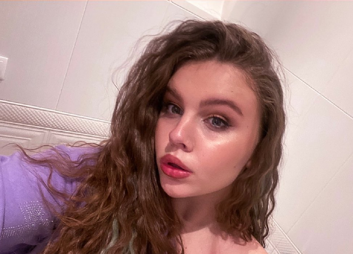 Злата Митчелл эпатирует публику / instagram.com/zlata_mitchell Злата Митчелл эпатирует публику / instagram.com/zlata_mitchell