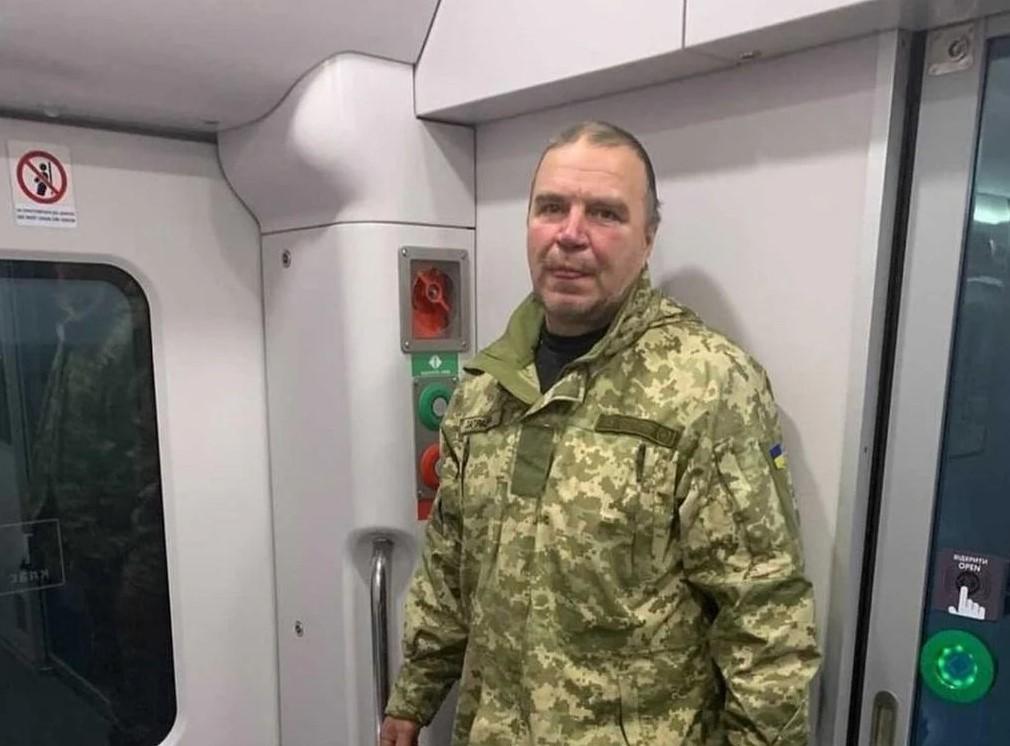 Виктора Якименко пробыл дома всего несколько дней / фото Любовь Оградская Виктора Якименко пробыл дома всего несколько дней / фото Любовь Оградская