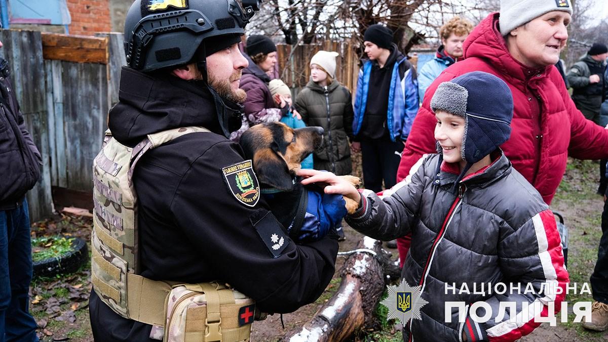 У Бахмуті та передмістях наразі проживають близько 15 тисяч людей / фото dn.npu.gov.ua У Бахмуті та передмістях наразі проживають близько 15 тисяч людей / фото dn.npu.gov.ua