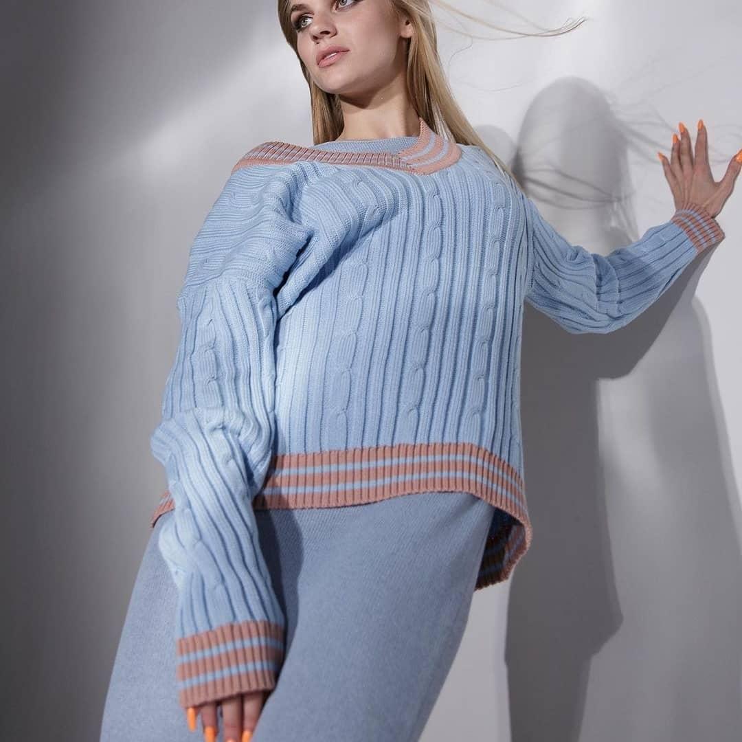 Віддавайте перевагу натуральним, в'язаним речам, - стиліст / instagram.com/romanova.knitwear