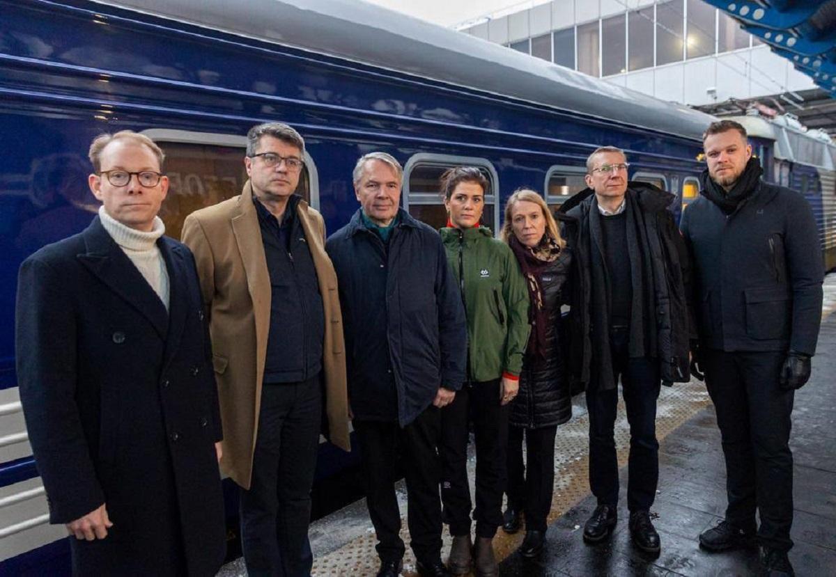 Главы МИД семи европейских государств прибыли 28 ноября в Киев / фото t.me/DPSUkr Главы МИД семи европейских государств прибыли 28 ноября в Киев / фото t.me/DPSUkr