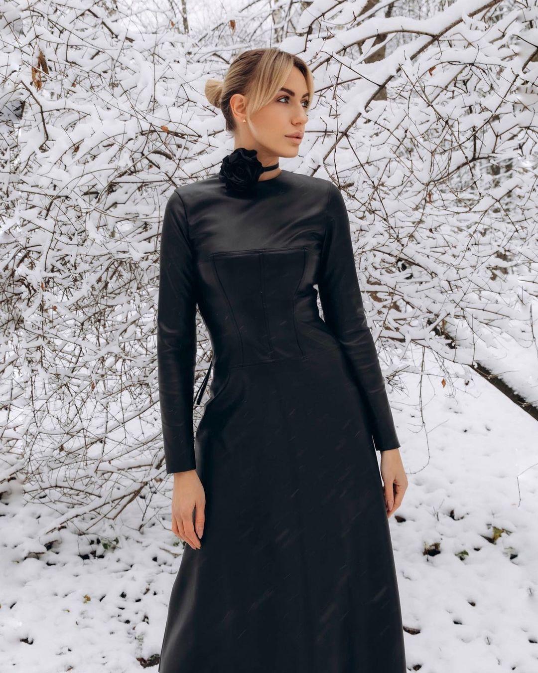 Леся Никитюк предстала в платье от украинского бренда / instagram.com/lesia_nikituk Леся Никитюк предстала в платье от украинского бренда / instagram.com/lesia_nikituk