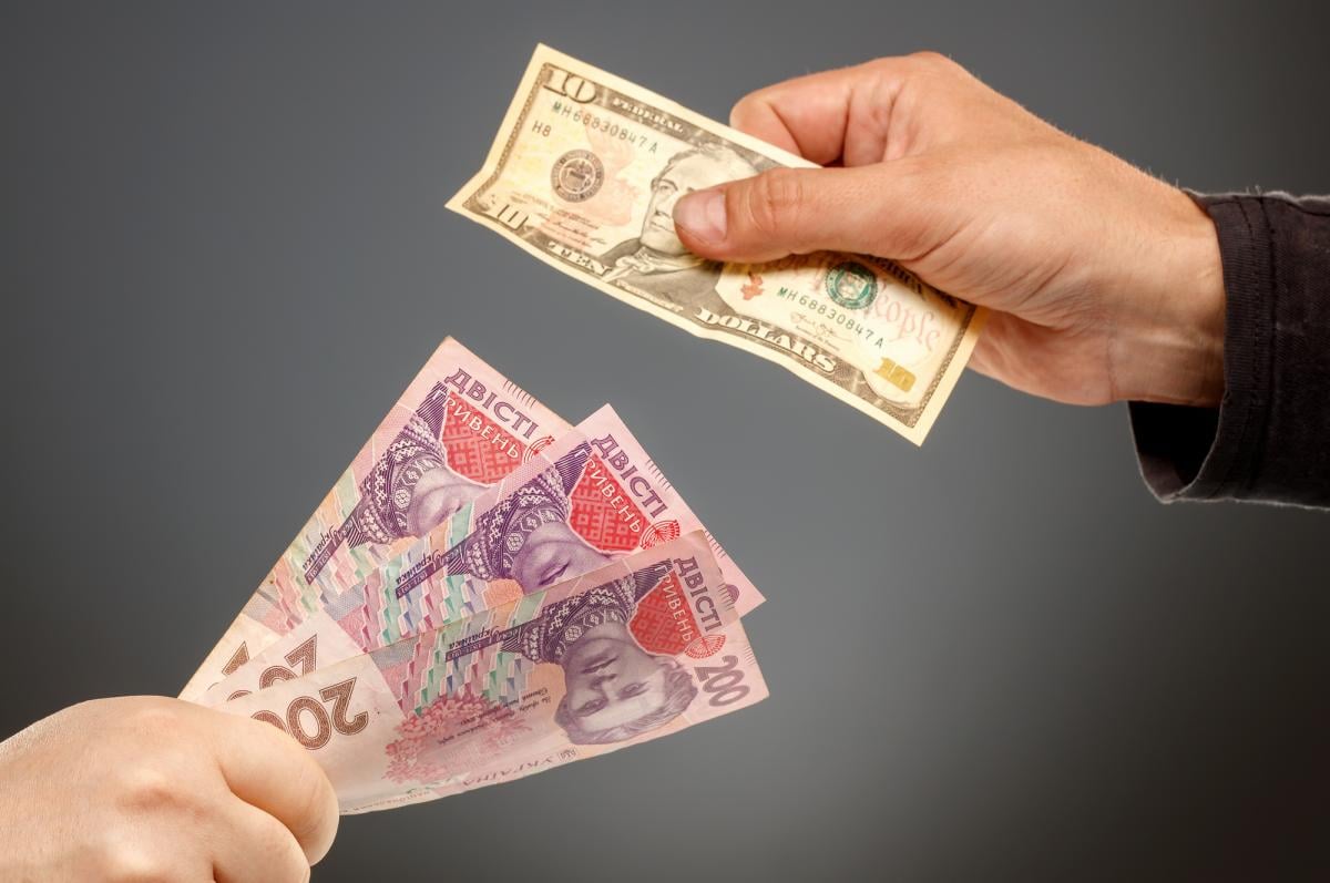 Курс валют в Украине 7 мая: сколько стоит доллар
