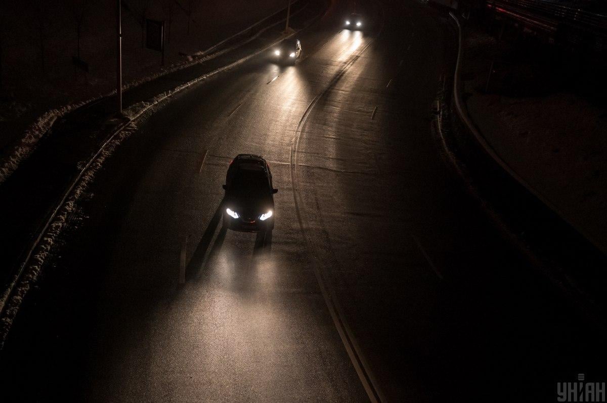 6 листопада діятимуть погодинні графіки обмеження світла / фото УНІАН (В'ячеслав Ратинський)