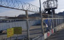 В порт Мариуполя зашли первые корабли РФ с военным грузом - Андрющенко