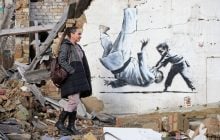 Робота в Україні розкрила анонімність Бенксі, але не змінить його стиль, - The Independent