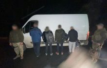 На границе с Румынией задержаны трое мужчин призывного возраста вместе с перевозчиком