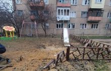 В Донецкой области россияне обстреляли Курахово из артиллерии: погибли люди (фото)