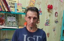 У Харкові в закритій труні удруге поховали вбитого росіянами дитячого письменника (відео)