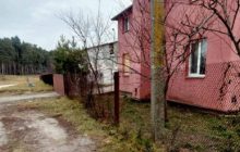 Повреждено агропредприятие, "прилеты" возле админздания: враг "накрыл" огнем часть Сумской области (фото)