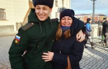 Мати полоненого росіянина "рознесла" Путіна й Шойгу: "Ми худоба, чи що?" (відео)