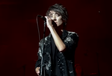 Люблю мою країну: Земфіра заявила, що не отримувала громадянство Франції