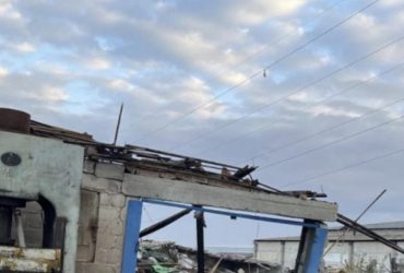 Враг ночью нанес ракетный удар по Запорожской области: повреждены три предприятия (фото)