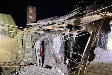 Понівечені підприємство, газогони, житлові будинки: ворог довго накривав Дніпропетровську область (фото)