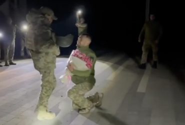 Вона сказала Так, й вони роз'їхались: зворушлива історія кохання прикордонників (відео)