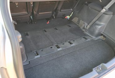 Как почистить багажник: лучшие способы и лайфхаки