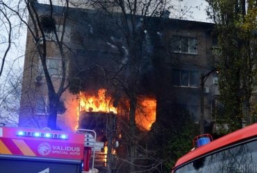 Ракетна атака Росії на Київ: з'явилися фото й відео наслідків прильотів