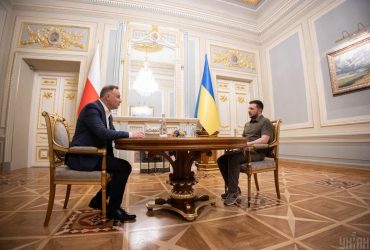 Ракетний обстріл Польщі: Зеленський провів телефонну розмову з Дудою