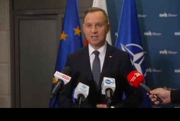 У Польщі заявили про скорочення допомоги українським біженцям: з'явилася реакція Дуди