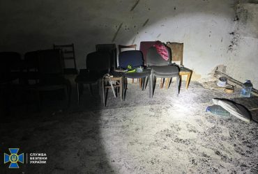 У звільненому Херсоні виявили катівню росіян (фото)