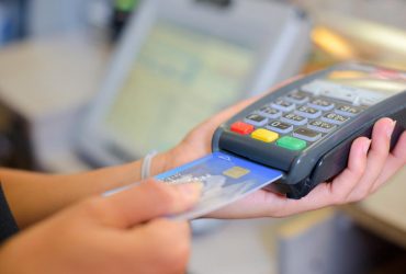 Блэкаут в Украине: будут ли работать банки и сколько наличных должно быть