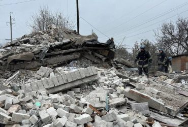 Число жертв атаки россиян в Вольнянске выросло: обнаружили тела еще двух погибших