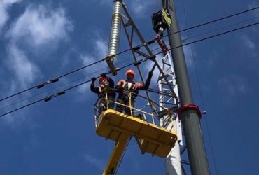 Из-за российских ракетных обстрелов почти 50% энергосистемы Украины выведено из строя - Шмыгаль