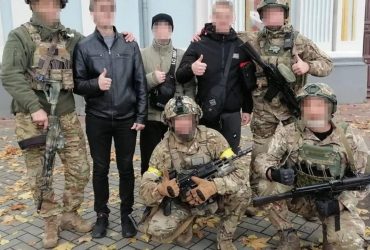 Из вражеского плена вернулись трое морских пехотинцев