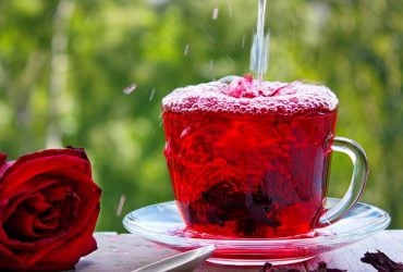 Чим корисний чай каркаде: 6 цілющих властивостей напою для здоров'я