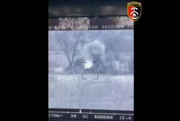 Українські військові ефектно знищили російський танк із ПТРК Javelin (відео)