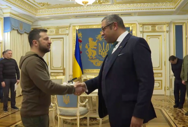 Глава МИД Британии посетил Киев и рассказал о новом пакете помощи для Украины