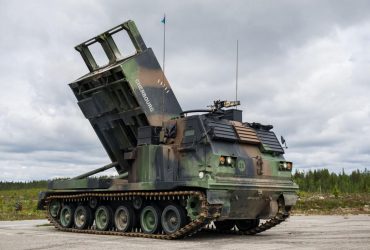 Брат HIMARS: Украина получила от Франции дальнобойную систему залпового огня