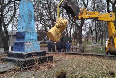 В одному з міст Одеської області демонтували пам'ятник Пушкіну (фото)
