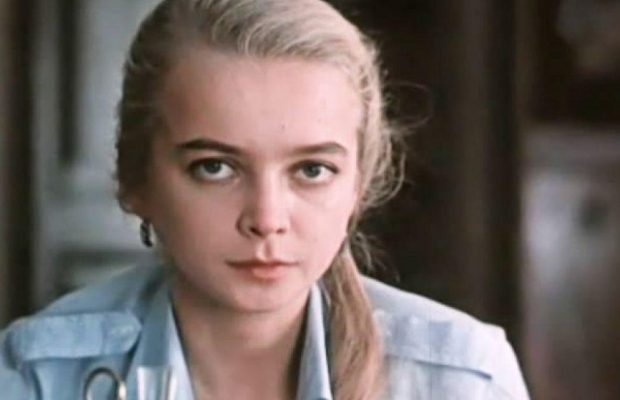 Олександру з "Москва сльозам не вірить" зламала доля: як зараз живе актриса