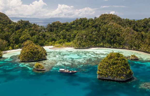 Lonely Planet визначив місця по всьому світу, які варто відвідати в 2023 році