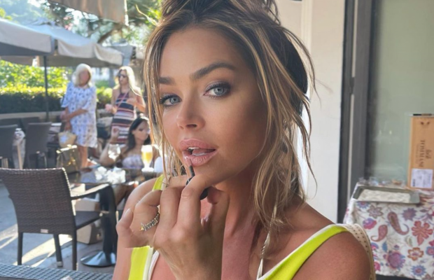 Дивом вижила: машину відомої голлівудської актриси обстріляли в Лос-Анджелесі