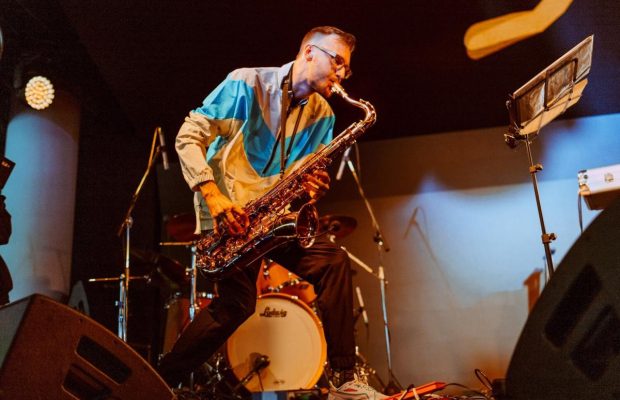 У Бельгії за "підозрілий вигляд" в СІЗО відправили російських музикантів: деталі