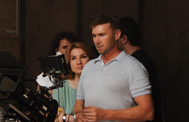 Продюсер Олексій Комаровський: Жоден з персонажів "Області героїв", попри пережите в окупації, не втратив почуття гумору