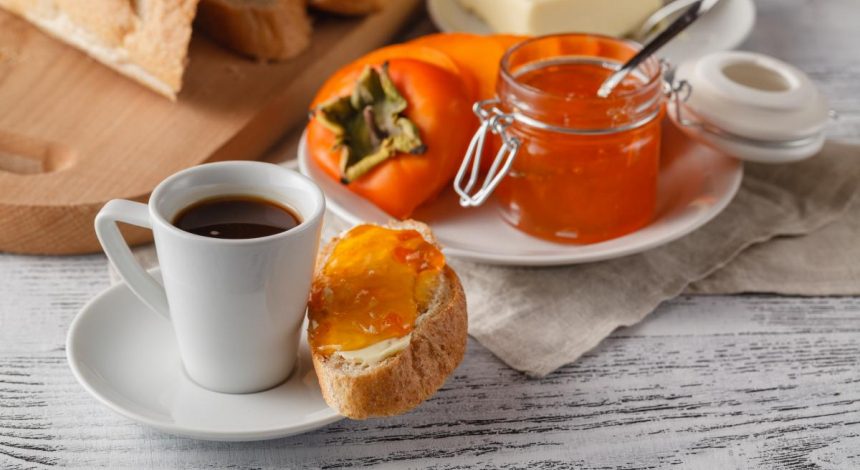 Як правильно заморозити хурму або зробити варення: найкращі рецепти