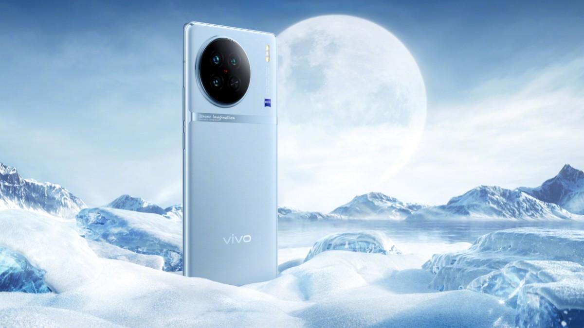 Первое место занял Vivo X90, вытеснив бывшего лидера./ фото Vivo