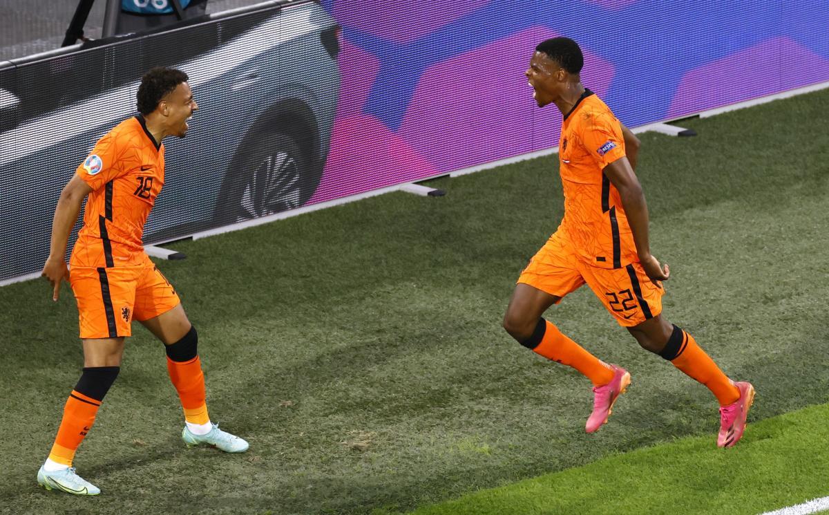 Нидерланды трижды забили в ворота США / фото REUTERS