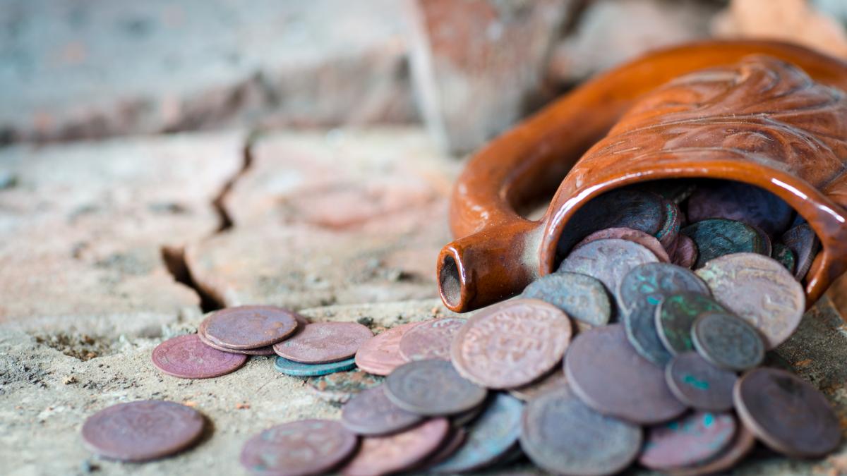 Счастливый владелец сообщил, что отдал монету на профессиональную чистку и реставрацию / фото ua.depositphotos.com