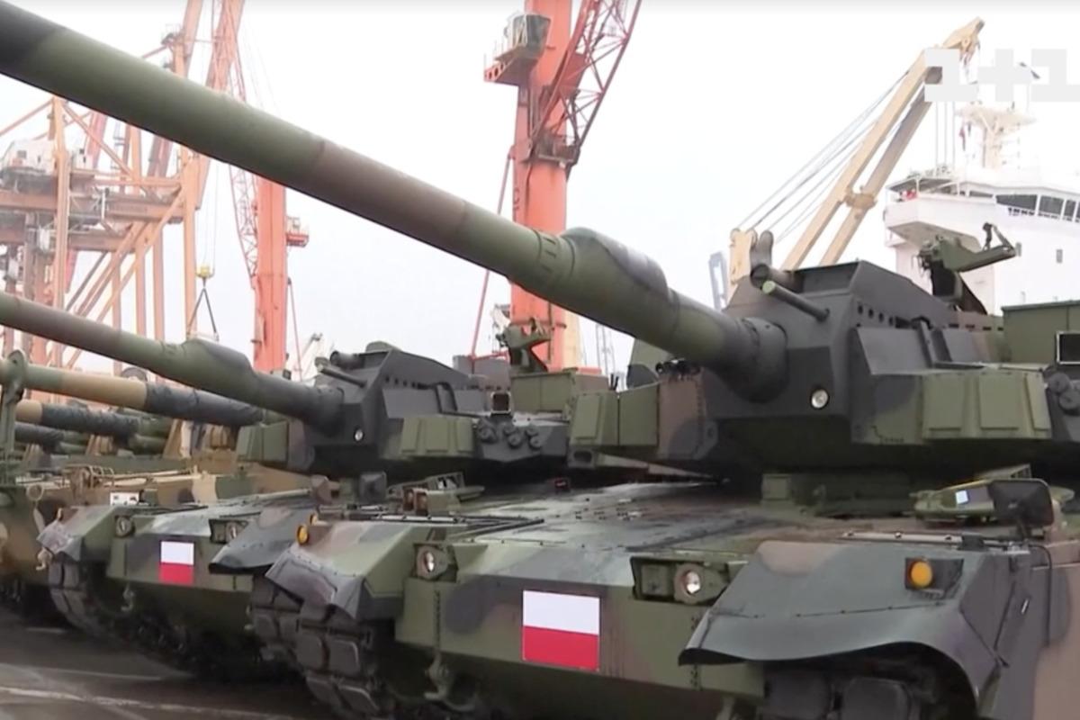 Польша получила первую партию танков от Сеула / Скриншот