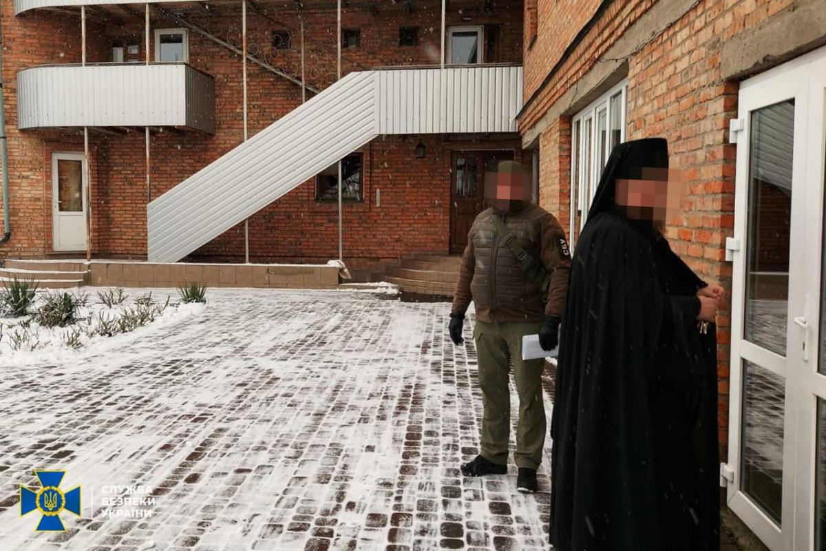 СБУ проверяет объекты УПЦ МП в трех областях СБУ проверяет объекты УПЦ МП в трех областях