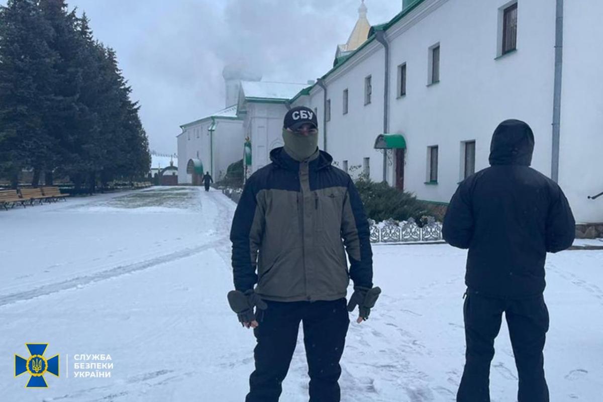 СБУ проверяет объекты УПЦ МП в трех областях СБУ проверяет объекты УПЦ МП в трех областях