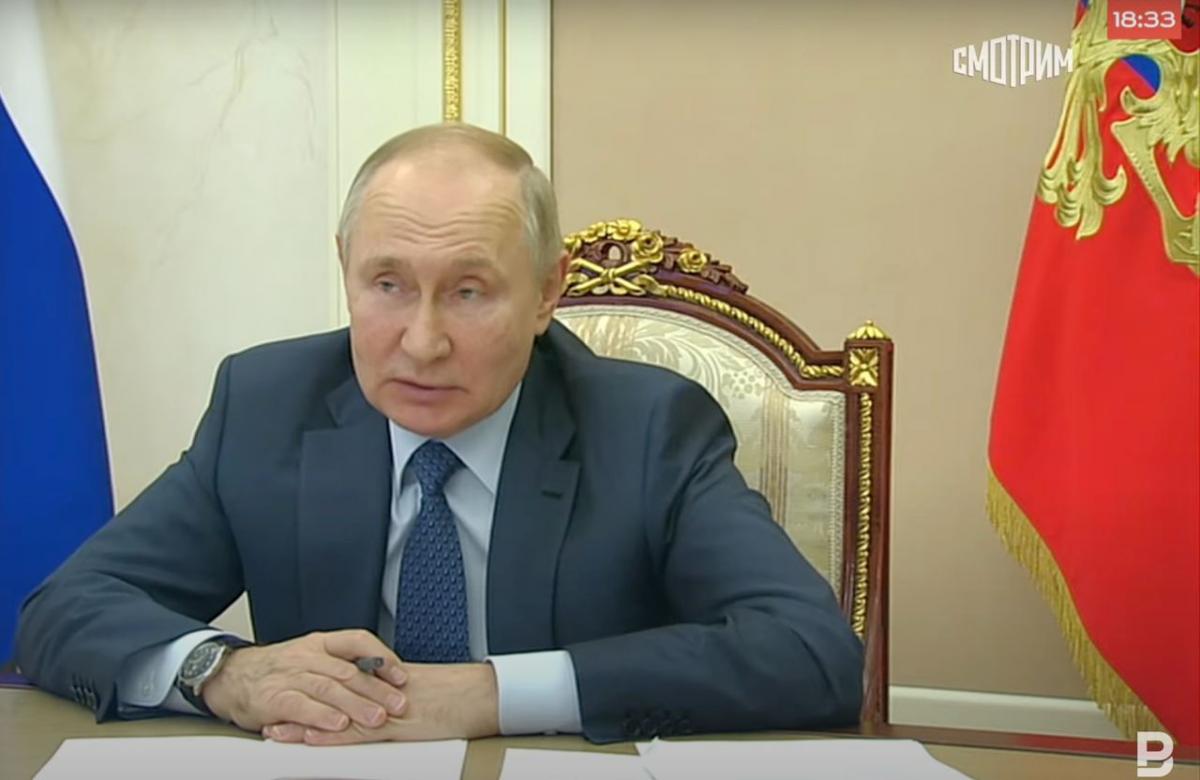 Путин боится своего окружения / скриншот Путин боится своего окружения / скриншот