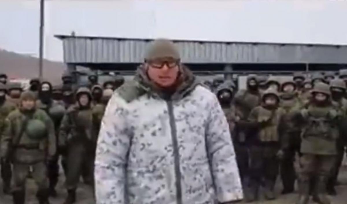 Інструктор "мобіков" поскаржився, що окупантів відправляють на фронт "голими" / скріншот Інструктор "мобіков" поскаржився, що окупантів відправляють на фронт "голими" / скріншот